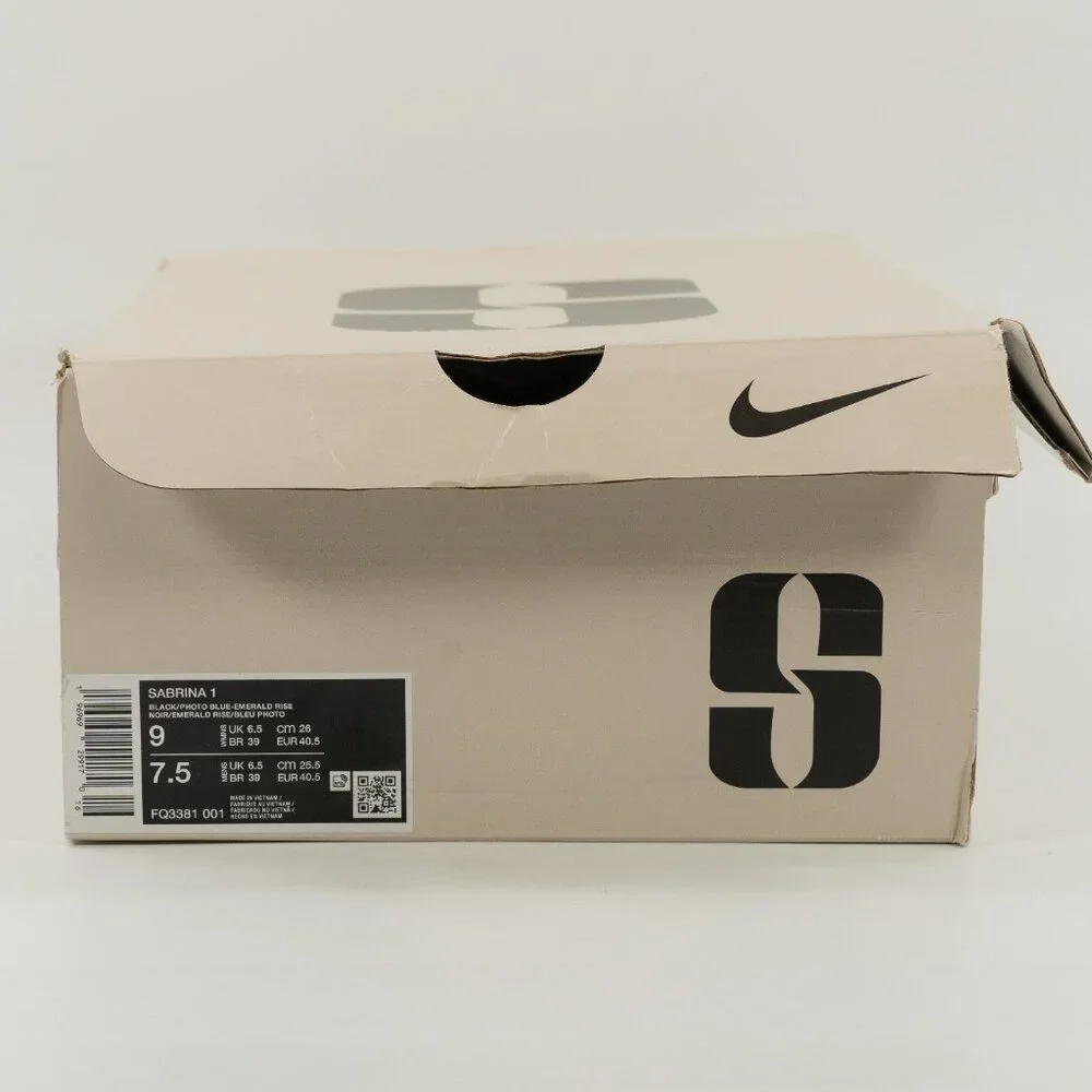 Nike Sabrina 1 'Family Bonds' FQ3381-001 Basketball size 10 Women / 8.5 Men